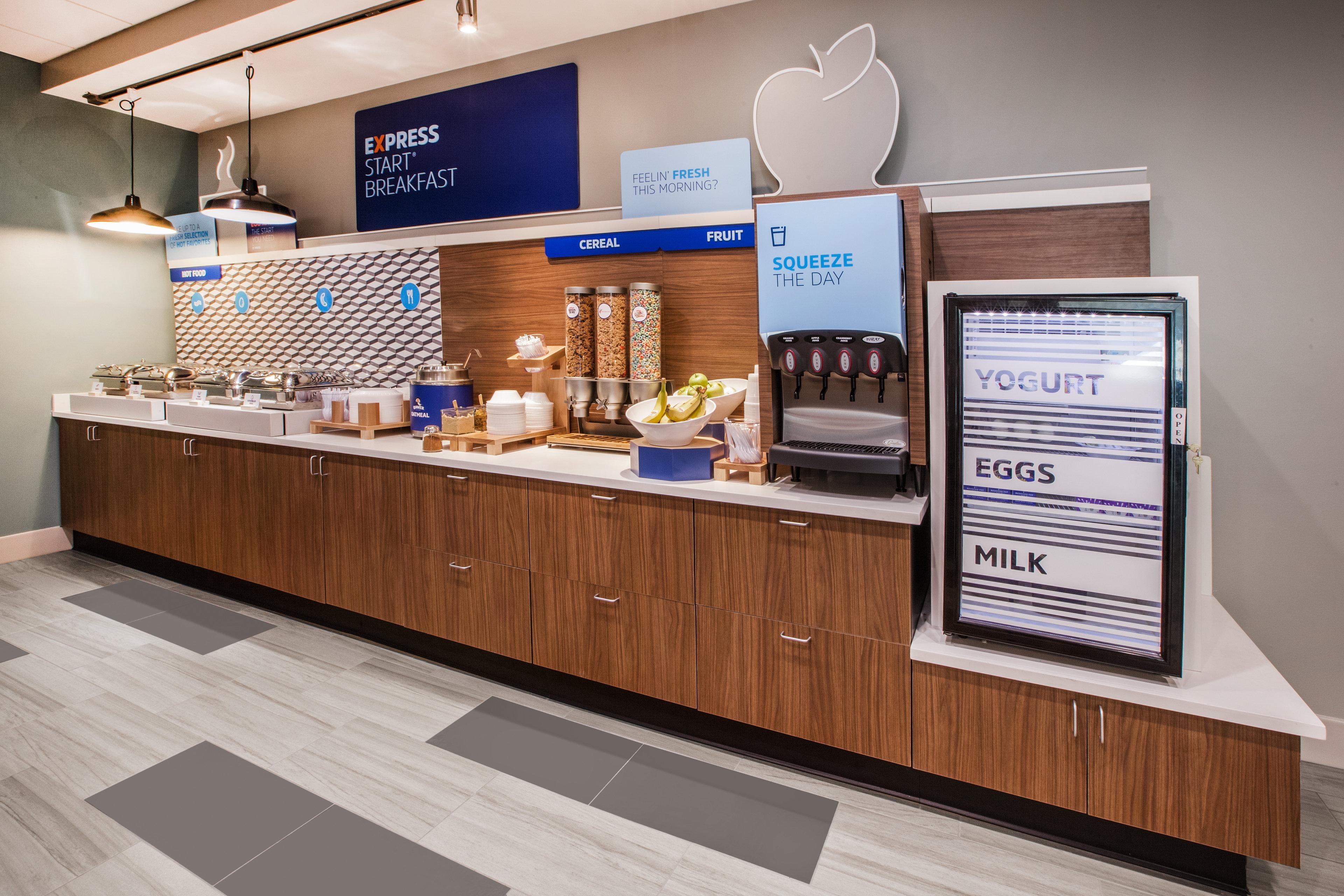 Holiday Inn Express & Suites Vaughan-Southwest By Ihg Zewnętrze zdjęcie