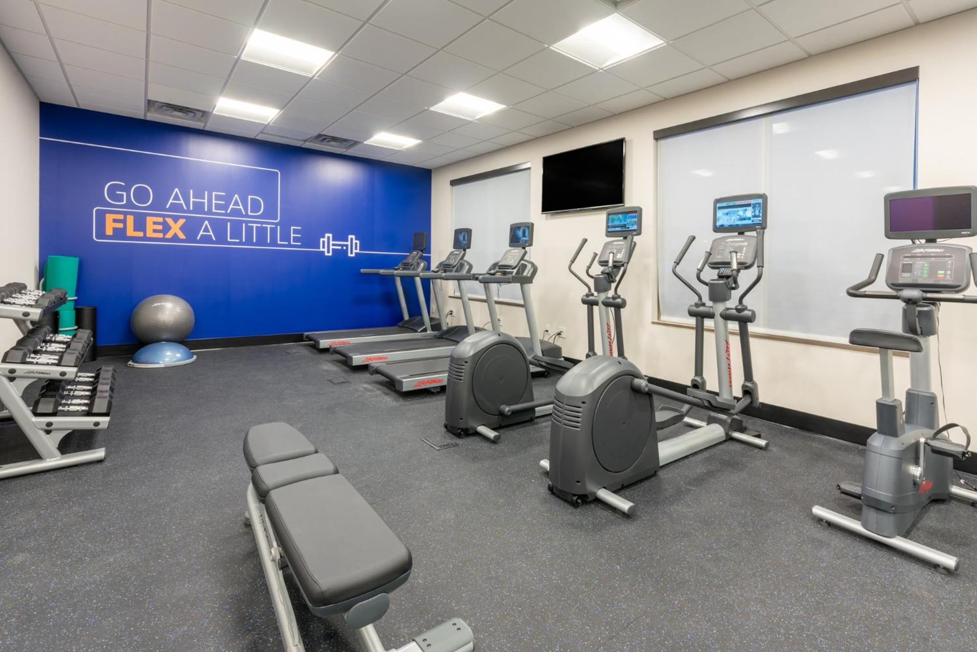 Holiday Inn Express & Suites Vaughan-Southwest By Ihg Zewnętrze zdjęcie