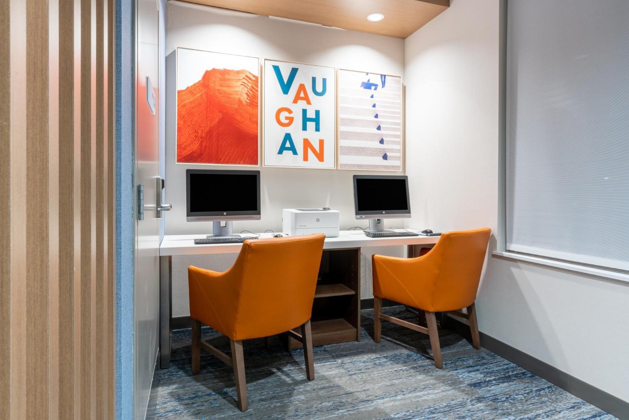 Holiday Inn Express & Suites Vaughan-Southwest By Ihg Zewnętrze zdjęcie
